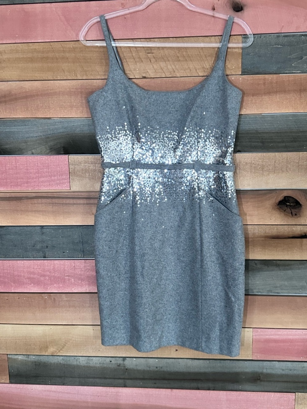 SUSANA MONACO Silver gray glitter evening belted cocktail dress